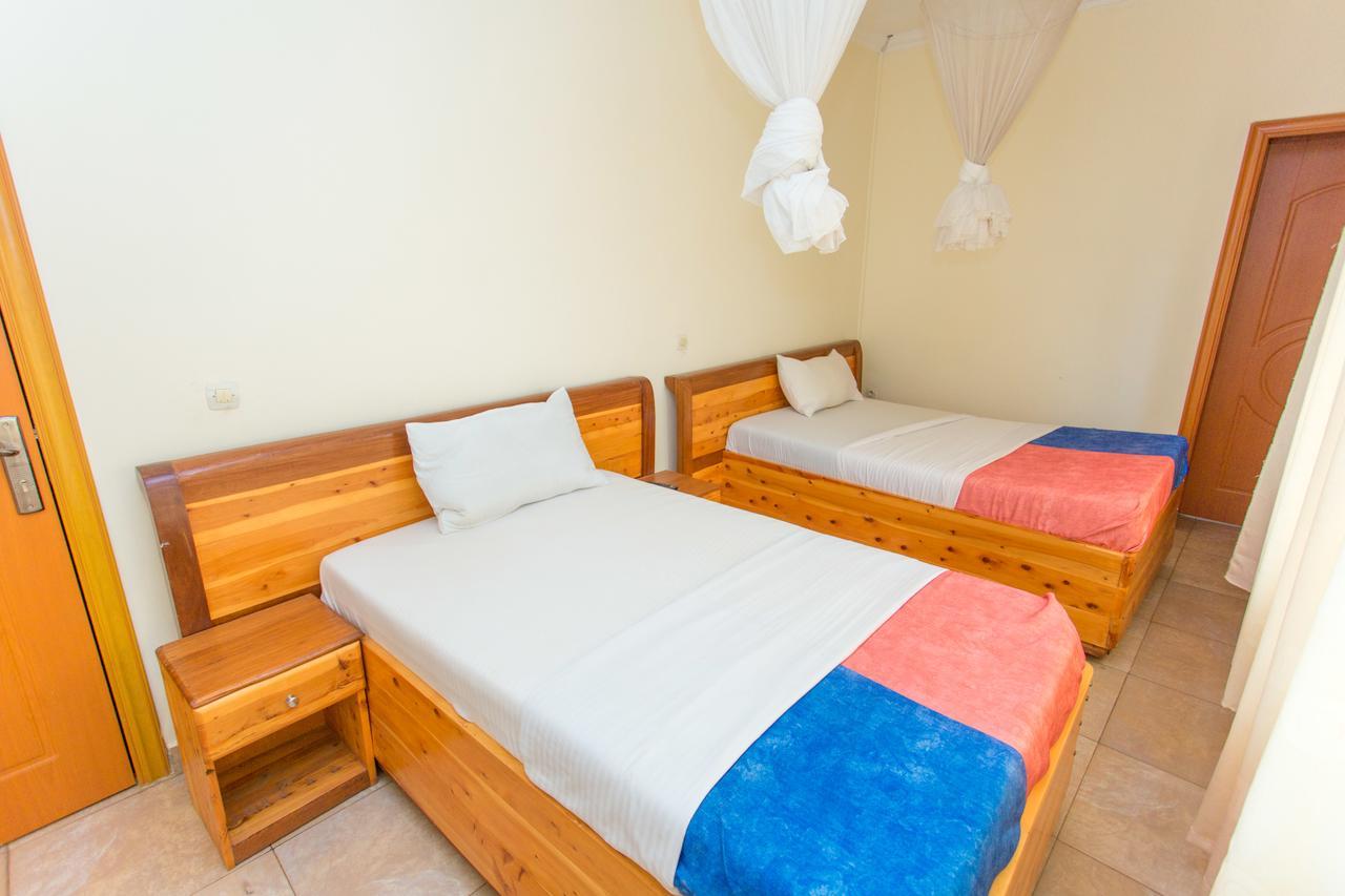 Auberge Saint Jean Leopold Kigali Exterior foto